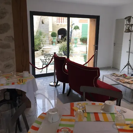 Casa La Palma Ii La Courmellette Holiday home Courmelles